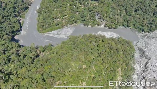 ▲林保署即時監測新武呂溪崩塌。（圖／記者楊晨東翻攝）