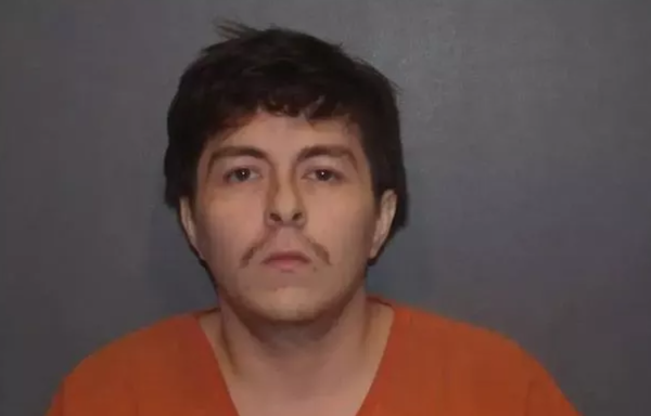 發現心愛寵物犬被撞死　22歲男持「AR步槍綁架司機」逼挖墳埋狗。（圖／翻攝自Wood County Jail）