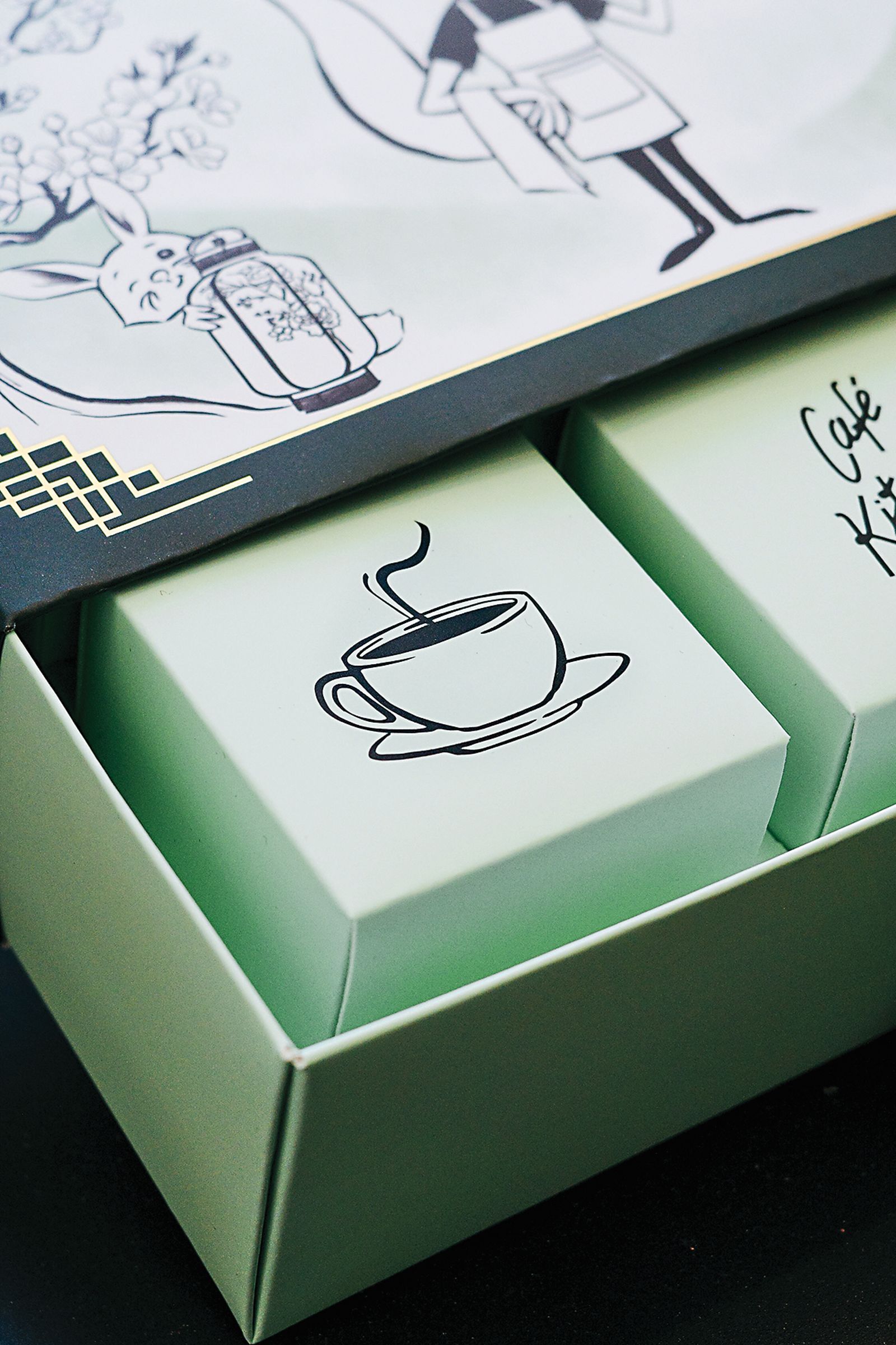 靚鑑賞／月亮請上桌