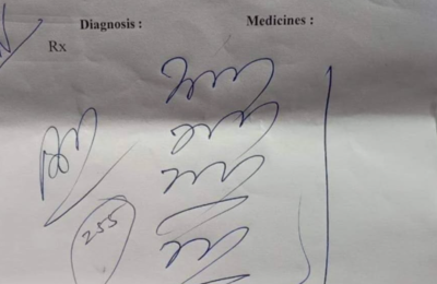 醫師字跡太潦草！印度法官看不懂　法院下令醫學院要教寫字