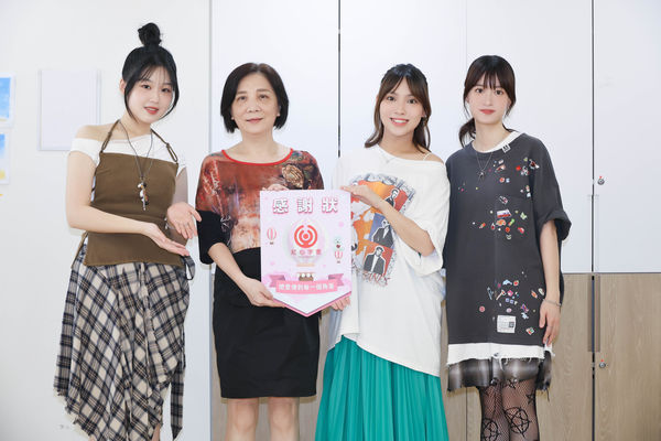 ▲▼馬來西亞歌手陳佩賢攜手師妹童雲晞、康庭瑋化身紅心字會公益大使。（圖／紅心字會提供）