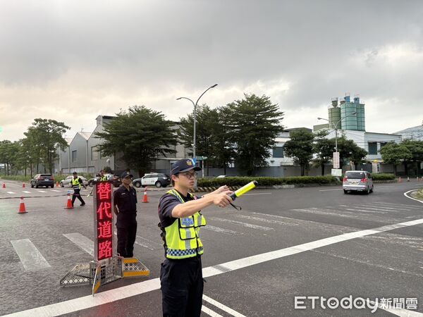 ▲中秋連假，屏東縣警方交通管制作為。（圖／記者陳崑福翻攝）