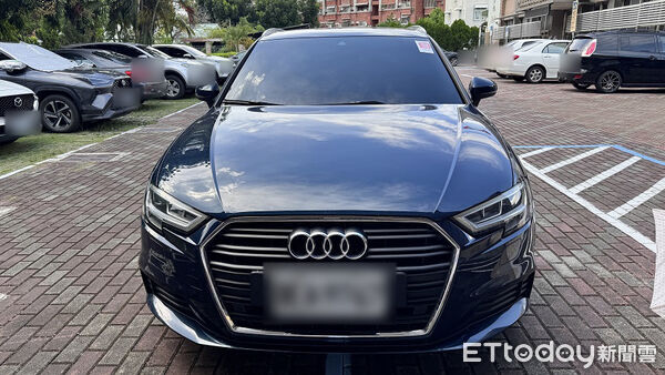 ▲遠洋漁船德鴻發號拍賣。（圖／屏東執行分署提供）