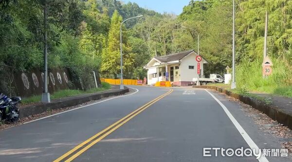 ▲▼ 暨南大學昨日中午發生一起自撞車禍，造成學生1死1傷 。（圖／記者高堂堯翻攝）