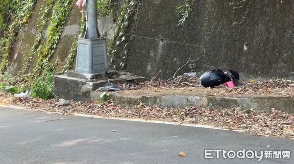 ▲▼ 暨南大學昨日中午發生一起自撞車禍，造成學生1死1傷 。（圖／記者高堂堯翻攝）