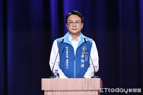 ▲卓伯源出席國民黨主席選舉辯論。（圖／記者林敬旻攝）