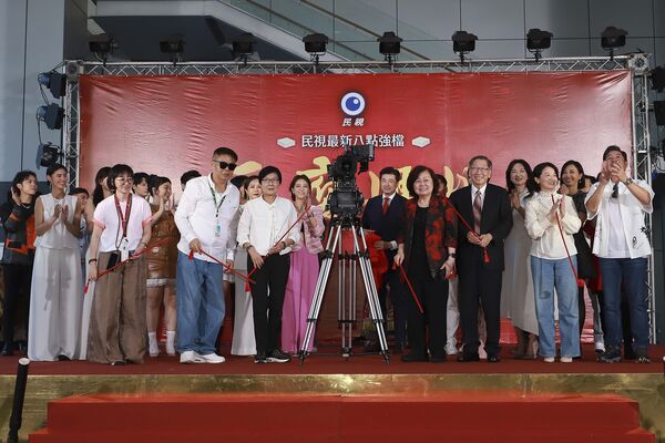 ▲民視最新八點檔《豆腐媽媽》舉辦開鏡記者會。（圖／民視提供）