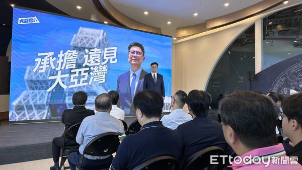 ▲▼高雄市長初選，立委賴瑞隆、邱議瑩、許智傑、林岱樺。（圖／記者賴文萱翻攝）