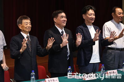 力挺郝龍斌！　趙少康：吳敦義朱立倫有私心無法讓國民黨重返執政