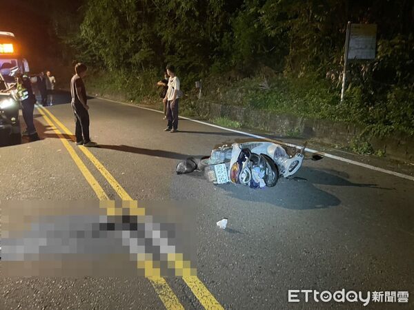 ▲▼獨 ∕ 機車擦撞聯結車倒地　騎士輕傷「乘客頭部破裂」命危。（圖／記者李陳信得攝）