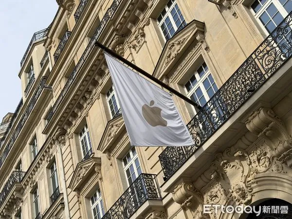 ▲▼       iPhone17 ProMax      。（圖／記者蘇晟彥攝）