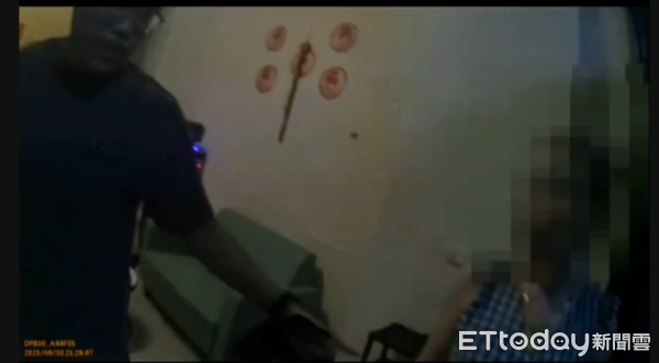 ▲潮州警方查獲外籍女子從事性交易。（圖／記者陳崑福翻攝）