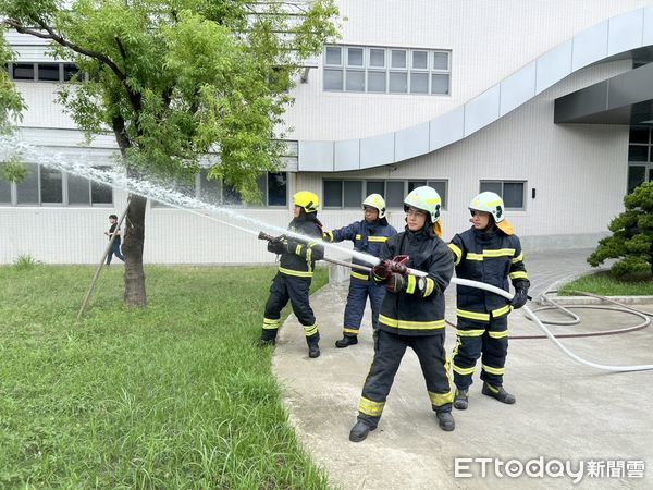 ▲金器公司成立企業義消，員工加入消防行列，強化廠區與社區防災能量。（記者林東良翻攝，下同）