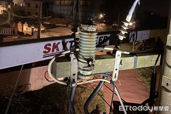 ▲▼             金門3日凌晨2時許348戶突然停電。（圖／記者鄭逢時翻攝，下同）