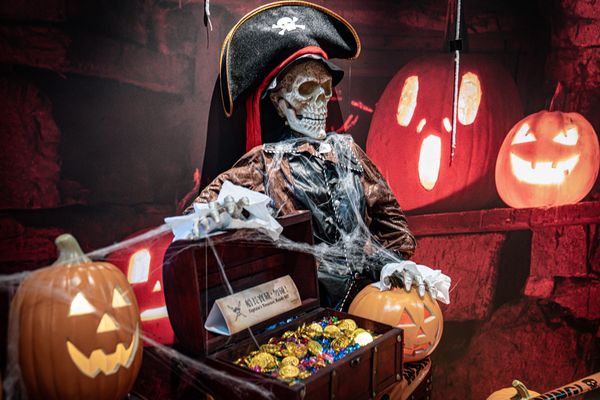 ▲桃園大溪笠復威斯汀度假酒店萬聖節今年「威斯汀萬聖寶藏島」為主題，即日起至11月16日再度登場。（圖／業者提供）