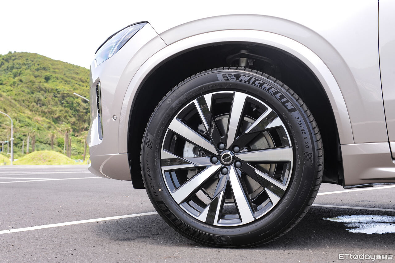 ▲Volvo XC90二度小改。（圖／記者林鼎智攝）