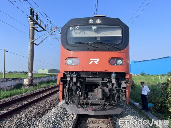 ▲台鐵後壁車站發生自強號撞擊事故，29歲男子當場死亡。（圖／林東良翻攝）