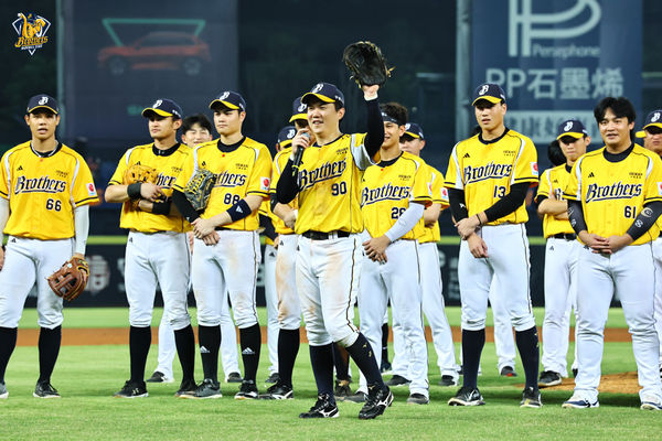 ▲中信兄弟全隊喊話。（圖／中信兄弟提供）