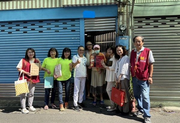 ▲敏盛醫院中秋關懷弱勢戶