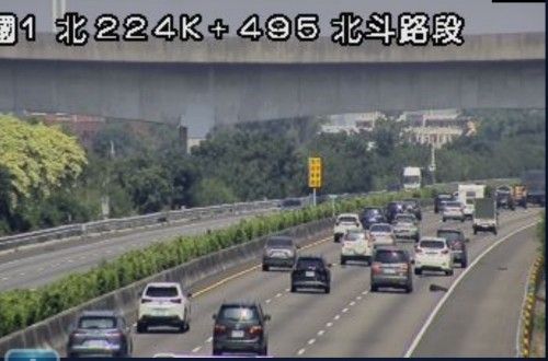 ▲國1南向車禍。（圖／翻攝自國道1968）