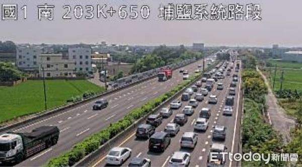 ▲國1南埔鹽路段塞車。（圖／翻攝自國道1968）