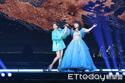 為了李翊君「73歲超大咖歌后」罕見現身...全場暴動　她卻當眾爆粗口