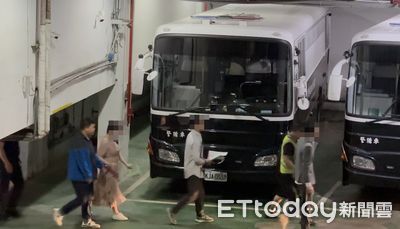 牢裡過中秋！心靈學院疑虐死療癒師　創辦人等3人移送北所畫面曝