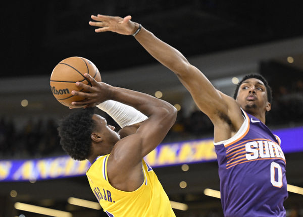 ▲太陽布克、湖人詹姆斯、布朗尼。（圖／路透）