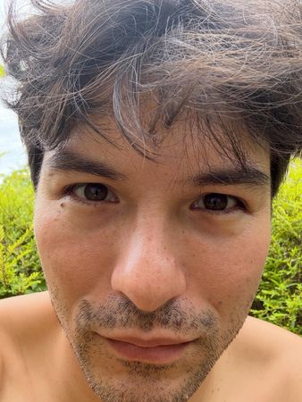 ▲曾在花蓮拍片的鳳小岳，默默前往災區救災。（圖／翻攝自鳳小岳Threads）