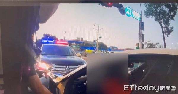 ▲內湖警方逮捕涉嫌酒駕毒駕的陳男。（圖／記者張君豪翻攝）