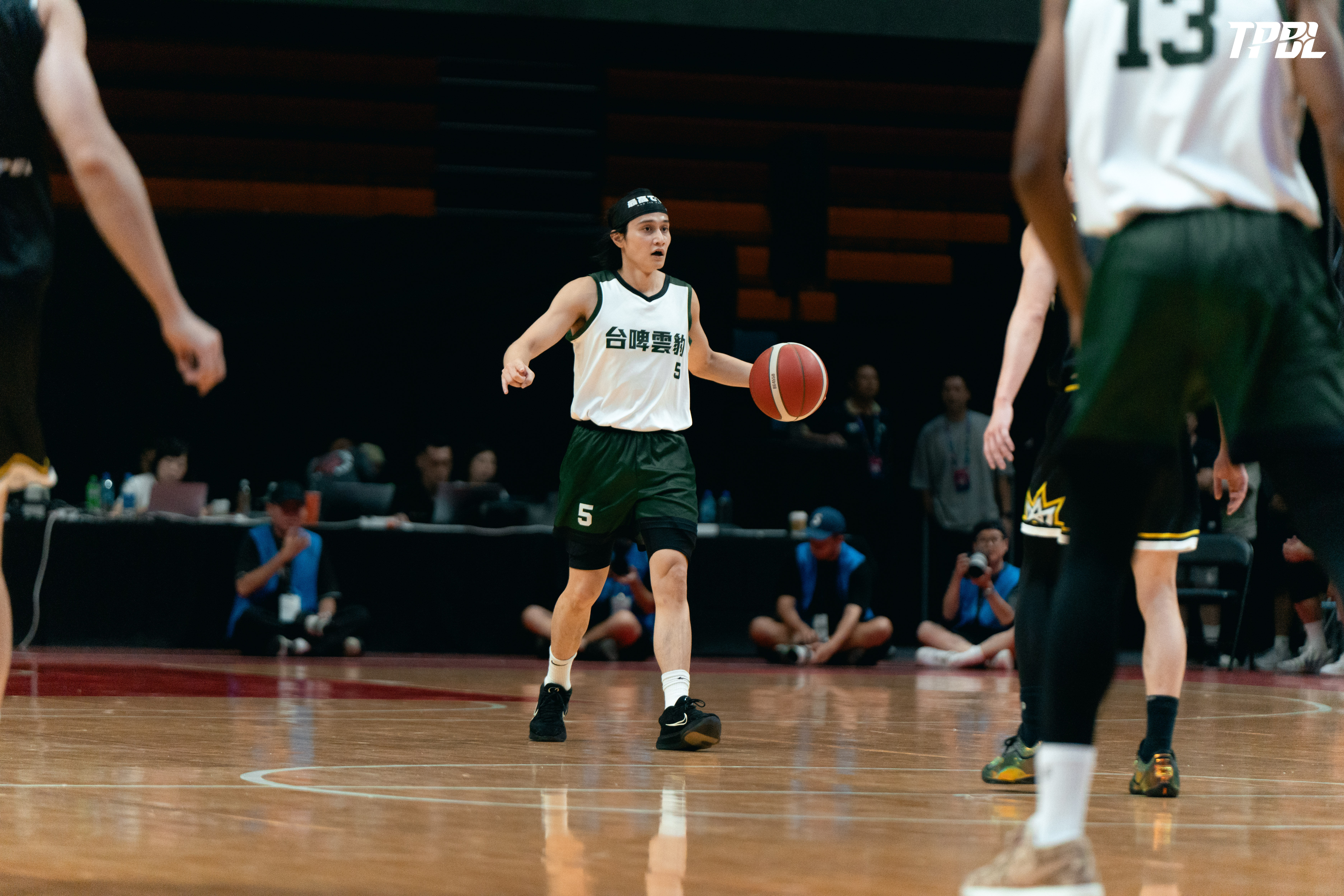 ▲▼新北國王林書緯、桃園台啤永豐雲豹高錦瑋。（圖／TPBL提供）