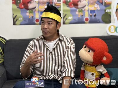 原本叫鳳梨！香蕉哥哥「黃色髮帶」、名字由來揭秘　堅守兒童台崗位25年