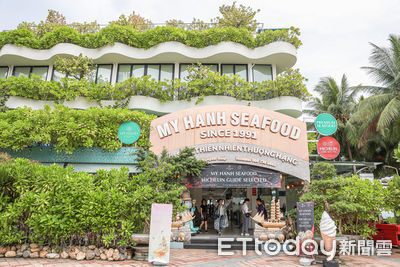 峴港必吃米其林海鮮餐廳!世界最美沙灘大嗑螃蟹 眺蔚藍海景