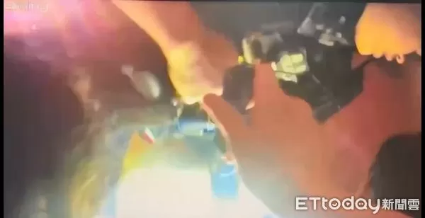 ▲北市中山區花博園區經傳無業男持美工刀砍人案，轄區圓山所長張孝安說明案情。（圖／記者張君豪翻攝）