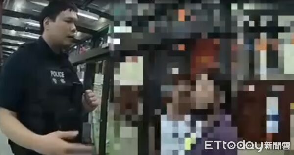 ▲台南轉運站清晨發生酒醉男子誤認背包與民眾拉扯衝突，警方獲報趕抵處理，消弭一場糾爭。（記者林東良翻攝，下同）