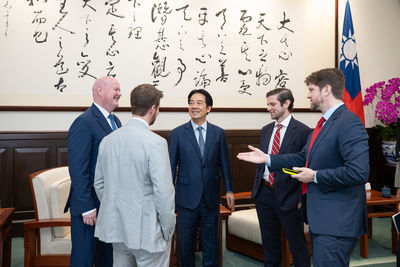 賴清德:史上社會投資最大、減稅最多 要讓年輕人敢婚敢生能養