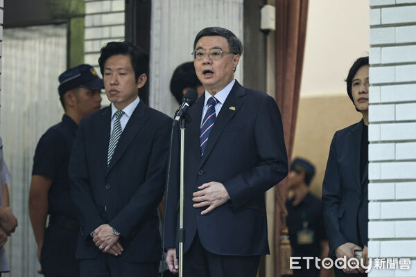 ▲行政院長卓榮泰施政報告前受訪。（圖／記者林敬旻攝）