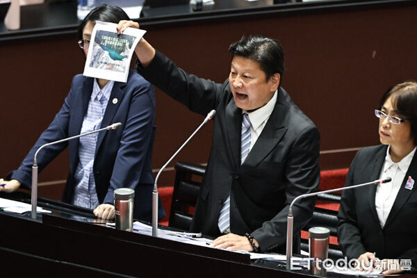 ▲國民黨立委傅崐萁。（圖／記者林敬旻攝）