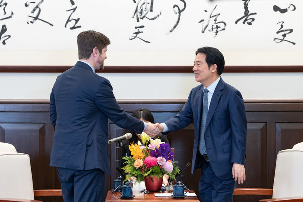 ▲▼總統賴清德日前接受美國廣播節目「The Clay Travis and Buck Sexton Show」主持人Buck Sexton專訪。（圖／總統府提供）