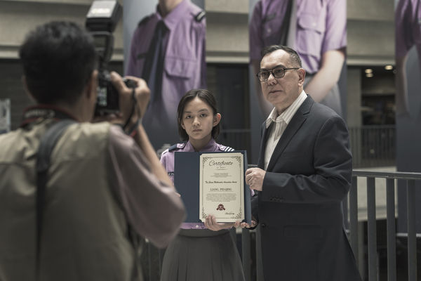 ▲《自殺通告》，集結金馬影帝黃秋生、林予晞、黃迪揚同台飆戲，更找來劉敬、白潤音、邵奕玫、張豐豪及戴雅芝5位台灣亮眼新秀。（圖／本萃電影提供）