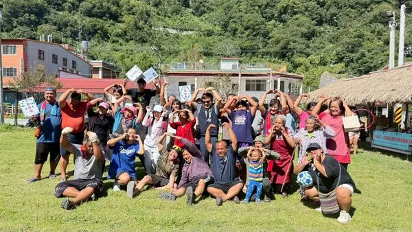 ▲▼民進黨立委陳瑩攜手東森購物、華陀扶元堂，中秋送暖花東災民。（圖／立委陳瑩國會辦公室提供）