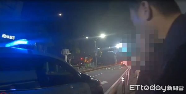 ▲市警二分局到場後查獲林男，全案依傷害罪嫌送辦。（圖／記者林東良翻攝，下同）