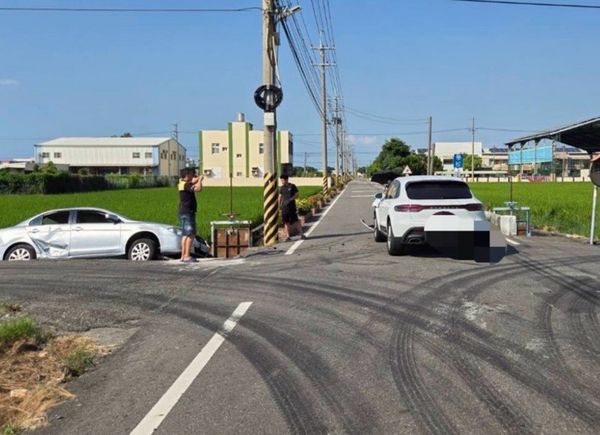 ▲彰化福興鄉發生車禍。（圖／民眾提供）