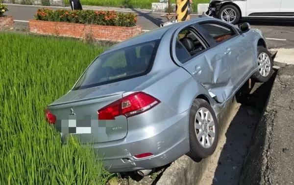 ▲彰化福興鄉發生車禍。（圖／民眾提供）