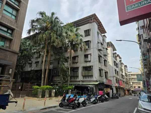 ▲內湖康樂街136巷公辦都更案招商。（圖／翻攝自台北市都發局）