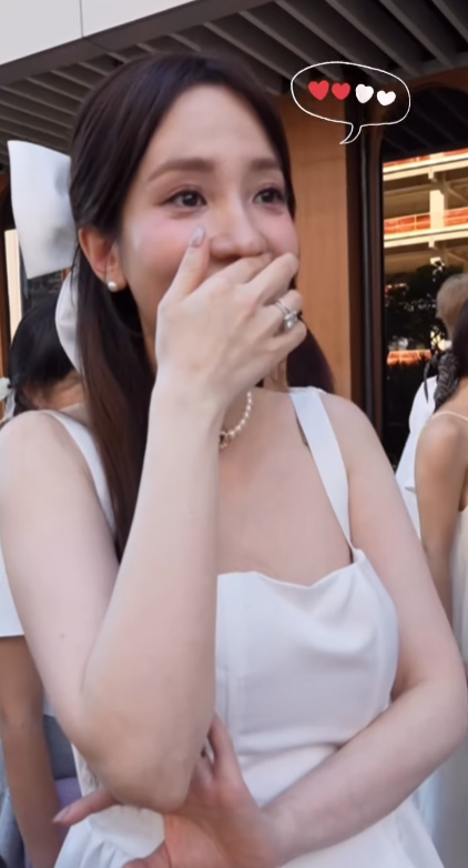 ▲▼愛雅揭曉寶寶性別。（圖／翻攝自Facebook／aiyachang1988）