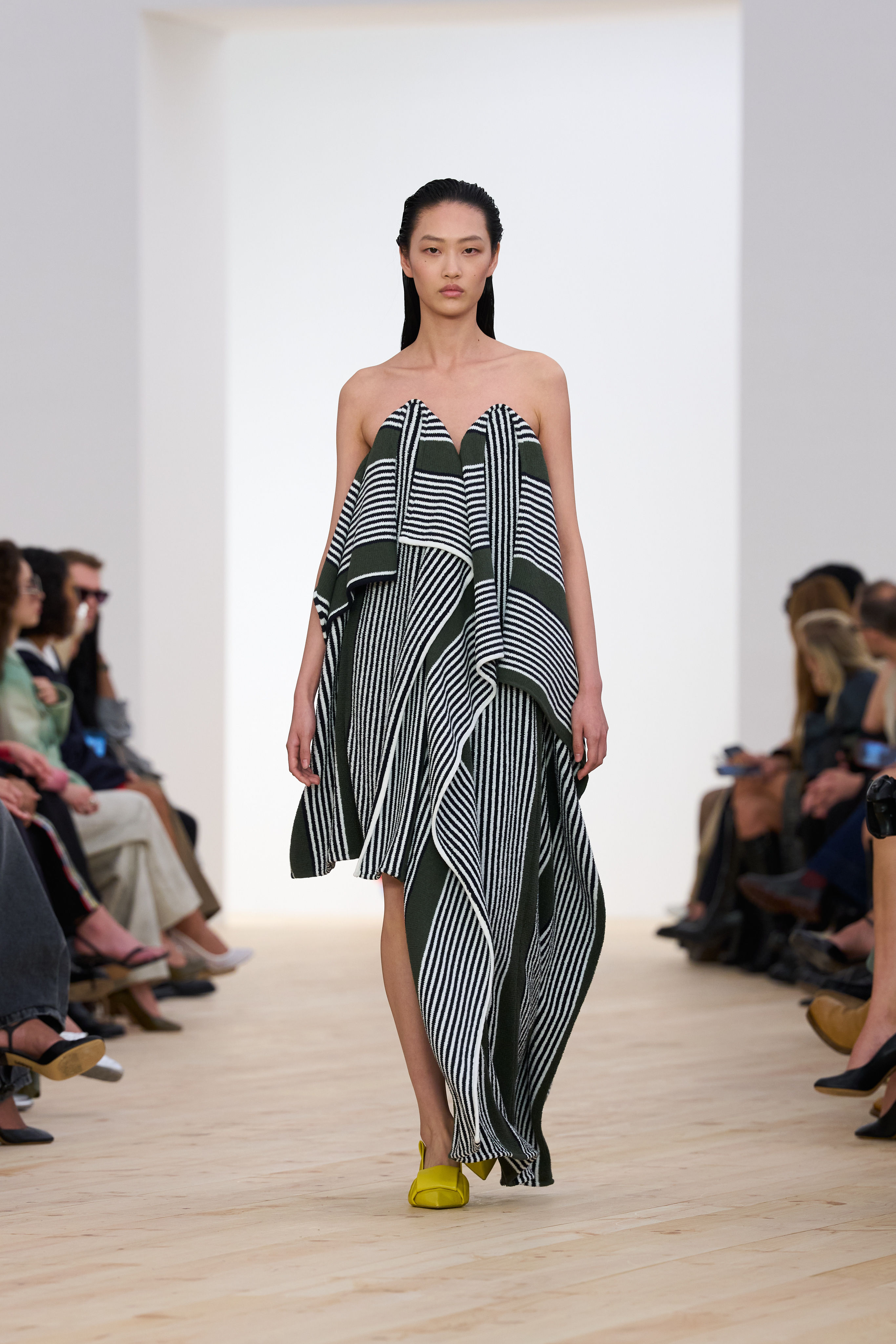 ▲▼   LOEWE  。（圖／品牌提供）