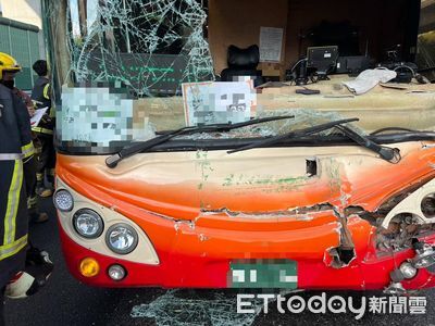 快訊／國1北上五股段「客運、大貨車追撞」28人送醫！回堵12km紫爆