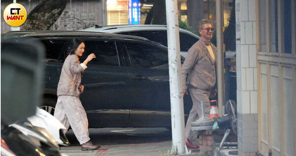 換帖兄弟情1／獨家直擊柯家洋結婚派對　王大陸女友在場照樣逗妹　柯震東喝掛癱軟被抬出