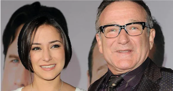 圖為2009年的薩爾達威廉斯（左）與羅賓威廉斯（右）。（圖／達志／美聯社）